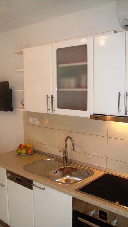 Apartments Topo Хвар Екстер'єр фото